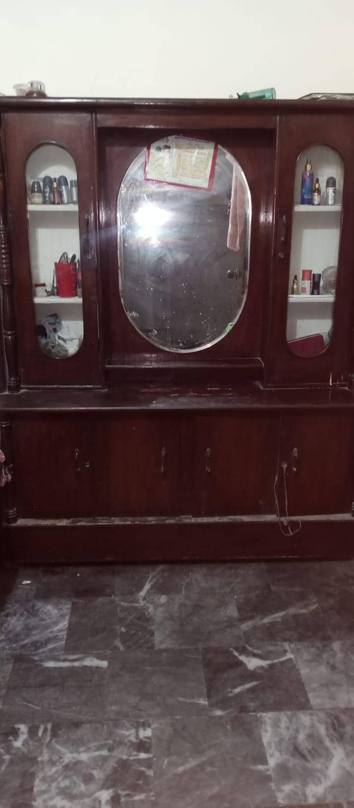 dressing table 0