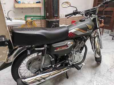 Honda CG - 125 2026 Special Edition (Read Ad)