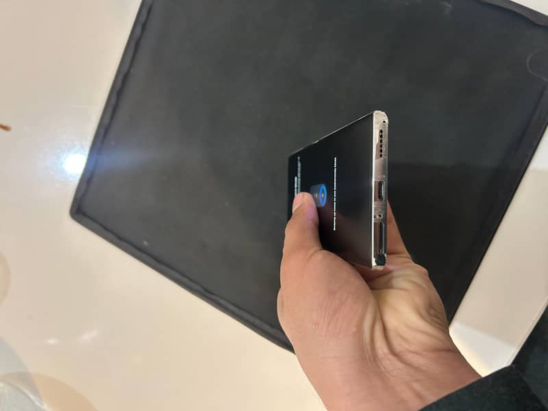 Techno camon 40 pro 3