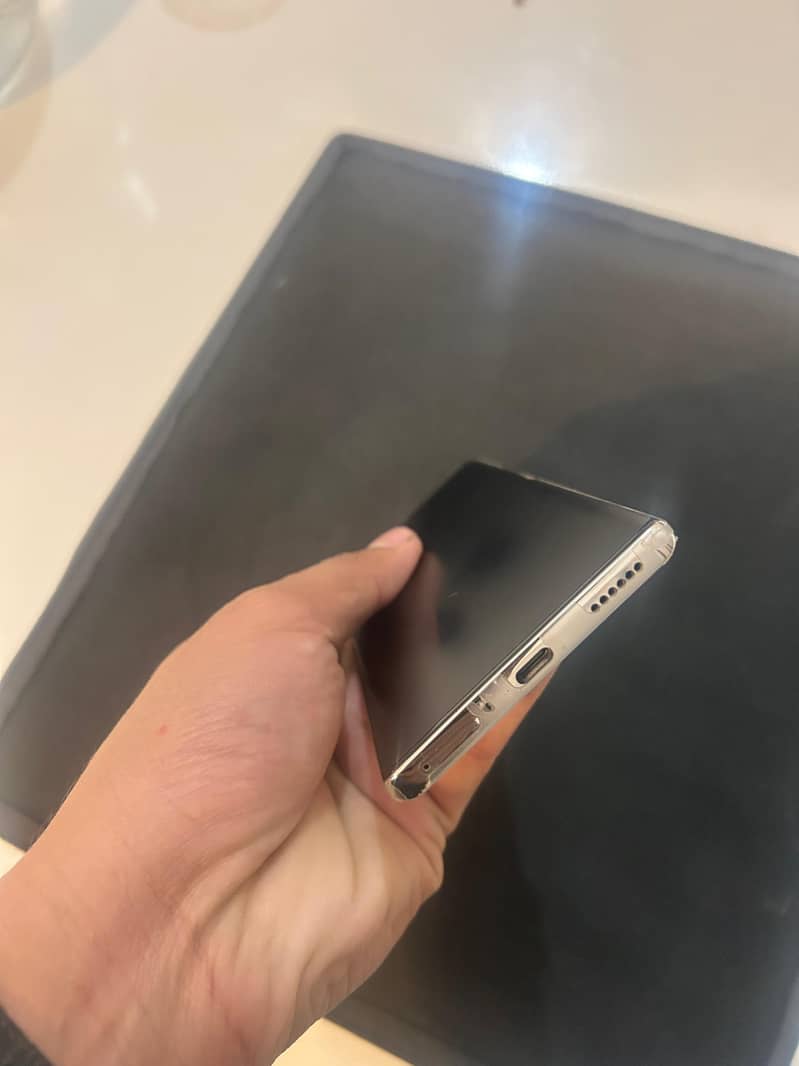 Techno camon 40 pro 5