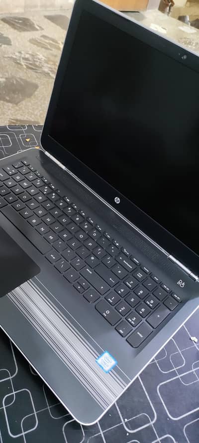 Hp laptop pavilion core i7 7th Gn