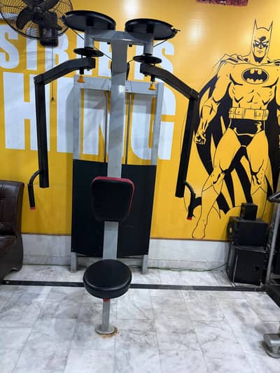 Gym | Butterfly | Shoulder press Machines