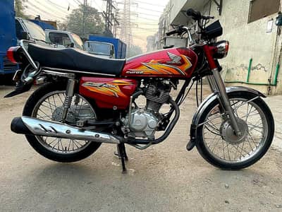 Honda 125 (2021) Urgent Sale Need Money