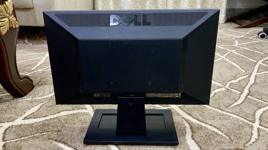 Dell LCD/LED Monitors 20 Inch & 19 Inch Excellent Condition - Computer ...