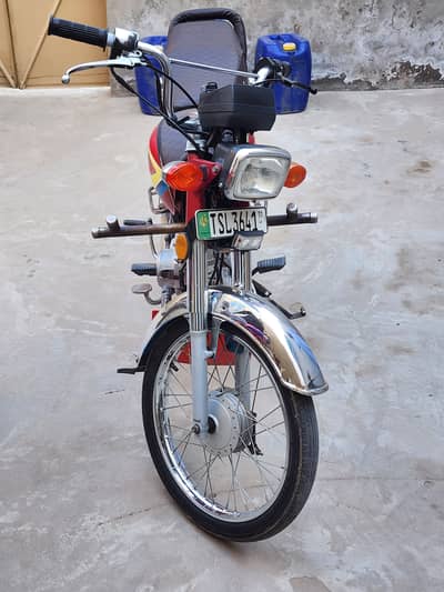 Yamaha Dhoom YD-70 2011