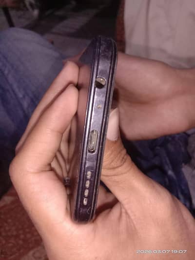 Infinix Note 12 with box, only serious contact me