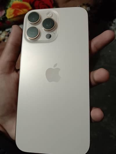 Iphone 16 pro max desert titanium