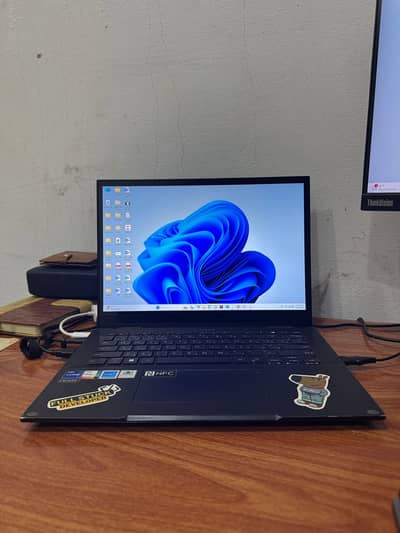 ASUS ExpertBook B7 Flip | i7 11th Gen | 48GB RAM | Touch 2-in-1