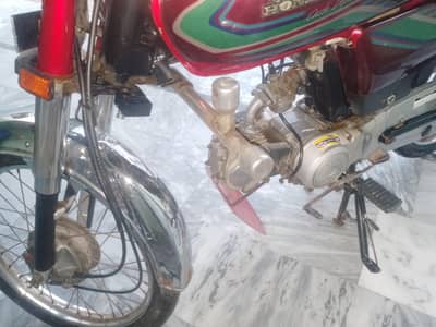 Honda 70 All okay  03485838309