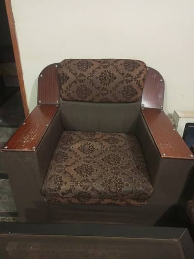 Used Sofa Set – 1, 2 & 3 Seater