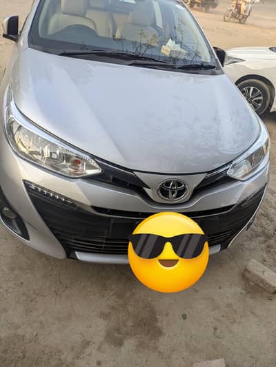 yaris 1.5 ativ X full option