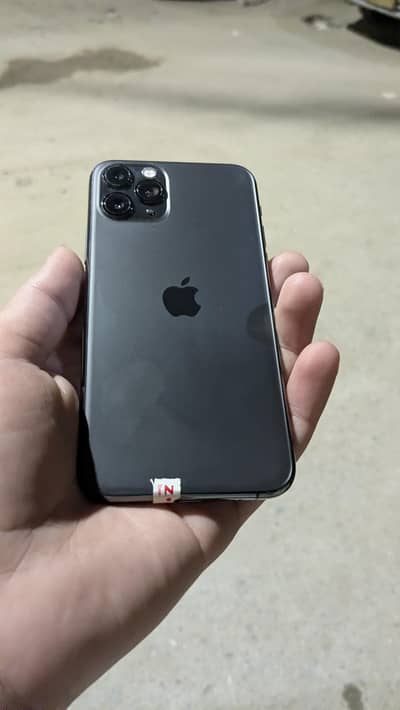 iPhone 11 pro PTA APPROVED 10/10 condition