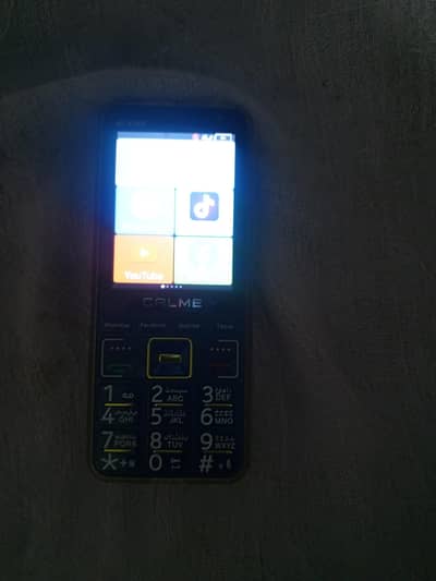 1 month use ha bilkul fresh mobile ha touch bi ha keyboard bi ha