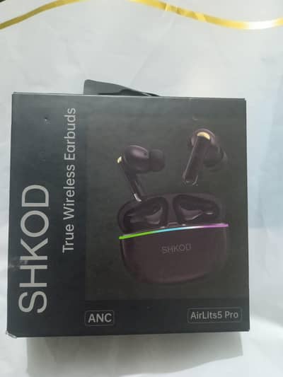 ShkodAirlist5 airpods