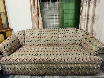 6 seater sofa for sale in new condition