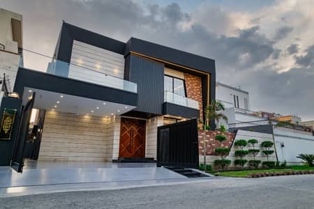 1 Kanal BRAND NEW LUXURY ULTRA MODERN STYLE STYLISH House Double Storey Double Unit Luxury House Available For Sale In Airline Housing Society Lahore
