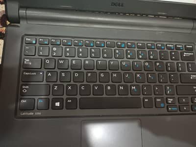 Dell Latitude 3350