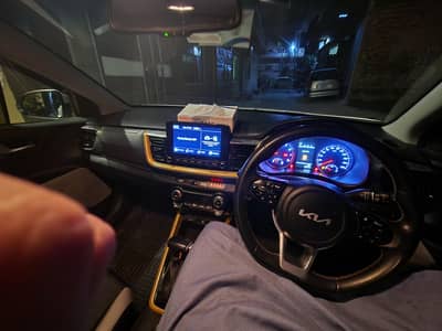 kia stonic ex+