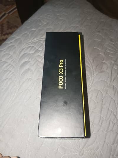 Poco x 3 pro 8 256 all okay phone ha with box only