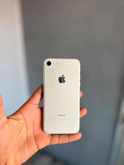 iPhone 7 PTA Approved 128GB