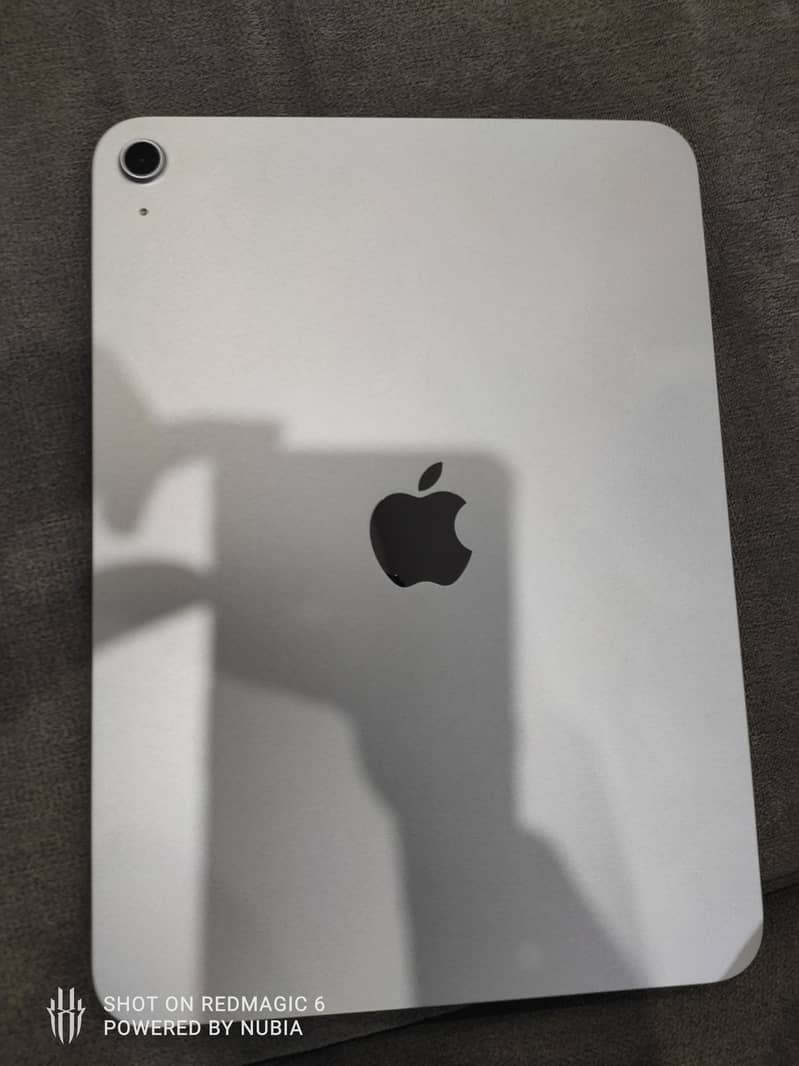 ipade A16 0
