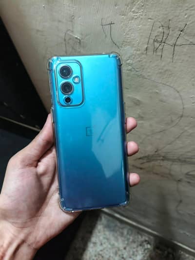 oneplus 9 5G 8/128gb pta approved/ 03256570048