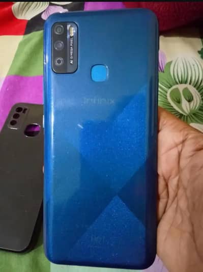 infinix hot 9play 4+64 gb