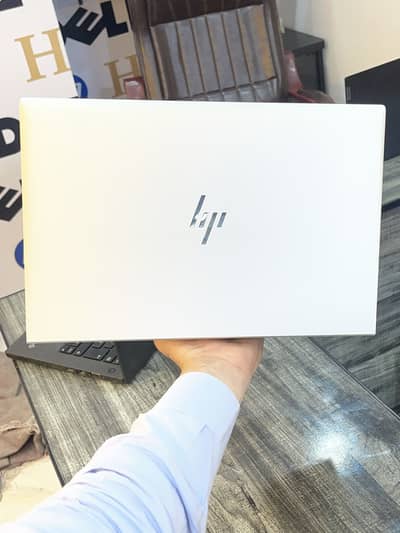 Hp Elite book 840G8  i7 11th