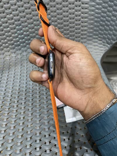 Fitbit versa 4 gps Watch