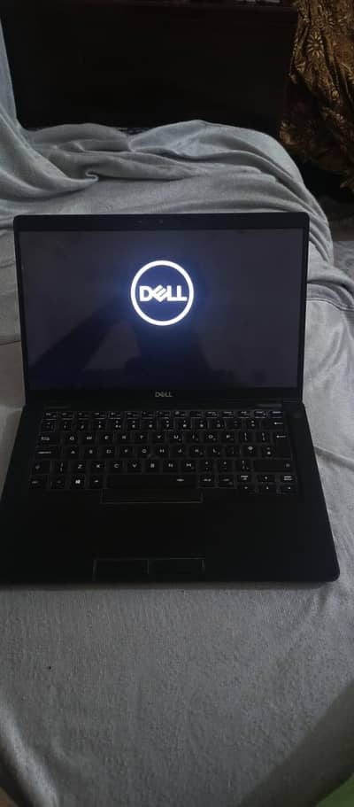 Dell Latitude 5400 i7, 8 gen 8gb DDR4, 512GB NVMe M2, touch screen