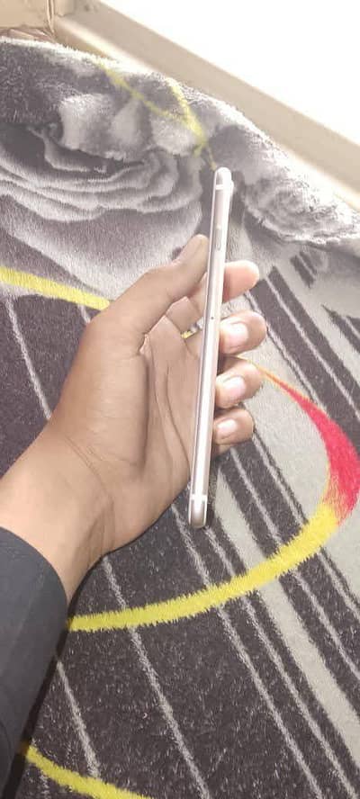 Iphone 7puls 128 GB my WhatsApp number 0329-38-19-821