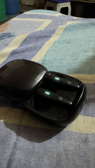 Zero Lifestyle Z811 Wireless Bluetooth Earbuds – Original