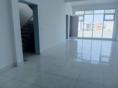 04 MARLA OFFICE AT COMMERCIAL BROADWAY PHASE 08