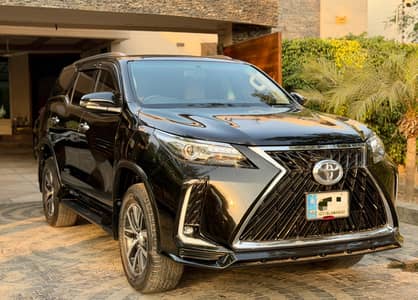 Toyota Fortuner V