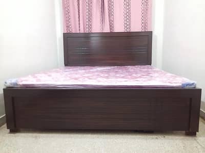 BED DOUBLE BED