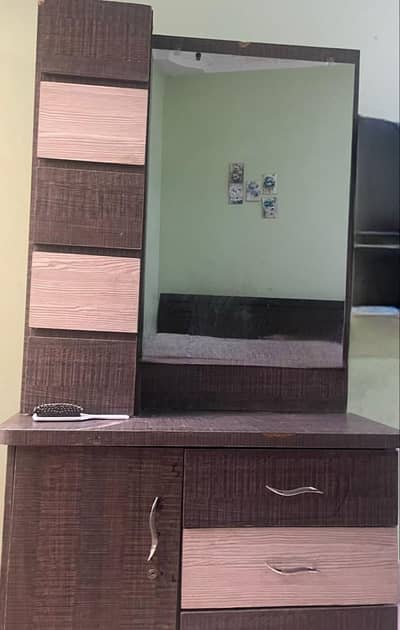 dresser with good quality