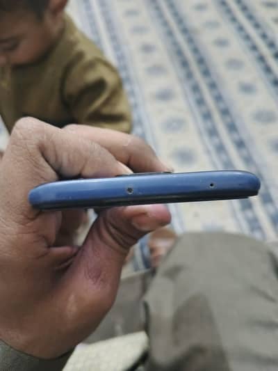 redmi note 9 4.2 ram 128 strong