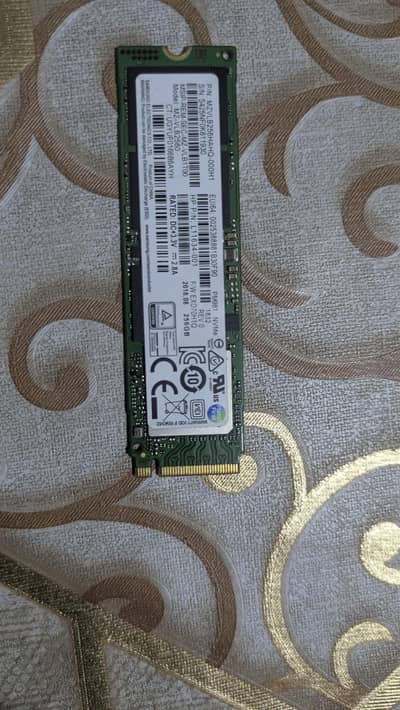 Samsung 256 gb nvme