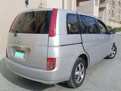TOYOTA ISIS 2006 - 2011 ENGINE CHANGED  7 SEATER