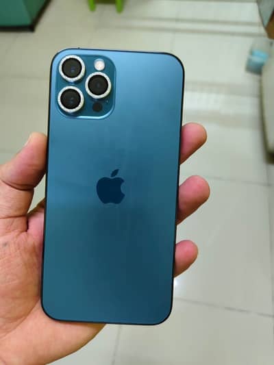 IPhone 12 Pro Max Non Pta ( Factory unlocked/No Sim Restrictions)