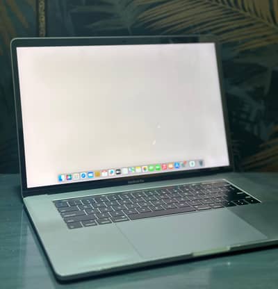 Macbook pro 2018 15 inch