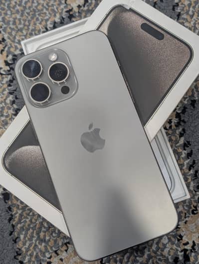 iphone 15pro max 256 condition 10/10 non pta