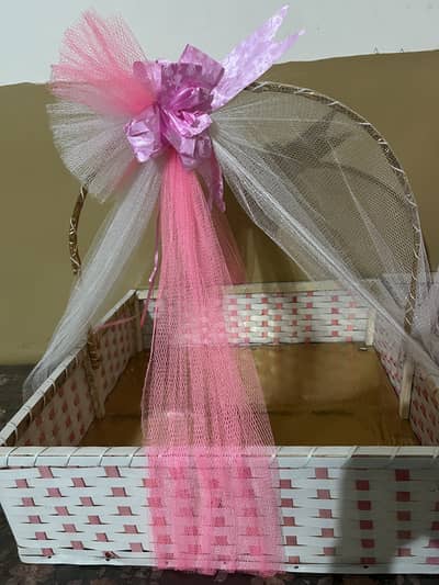 Gift buckets 3 pieces 10/10 new