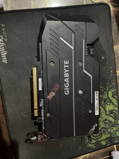Gigabyte GTX 1660 super | Repasted for better Performance
