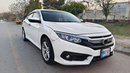 Honda civic neat and clean car