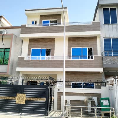 25x40 double story house for rent