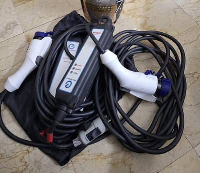 EV Charger for Nissan Sakura, Leaf and Toyota prius orignal charger