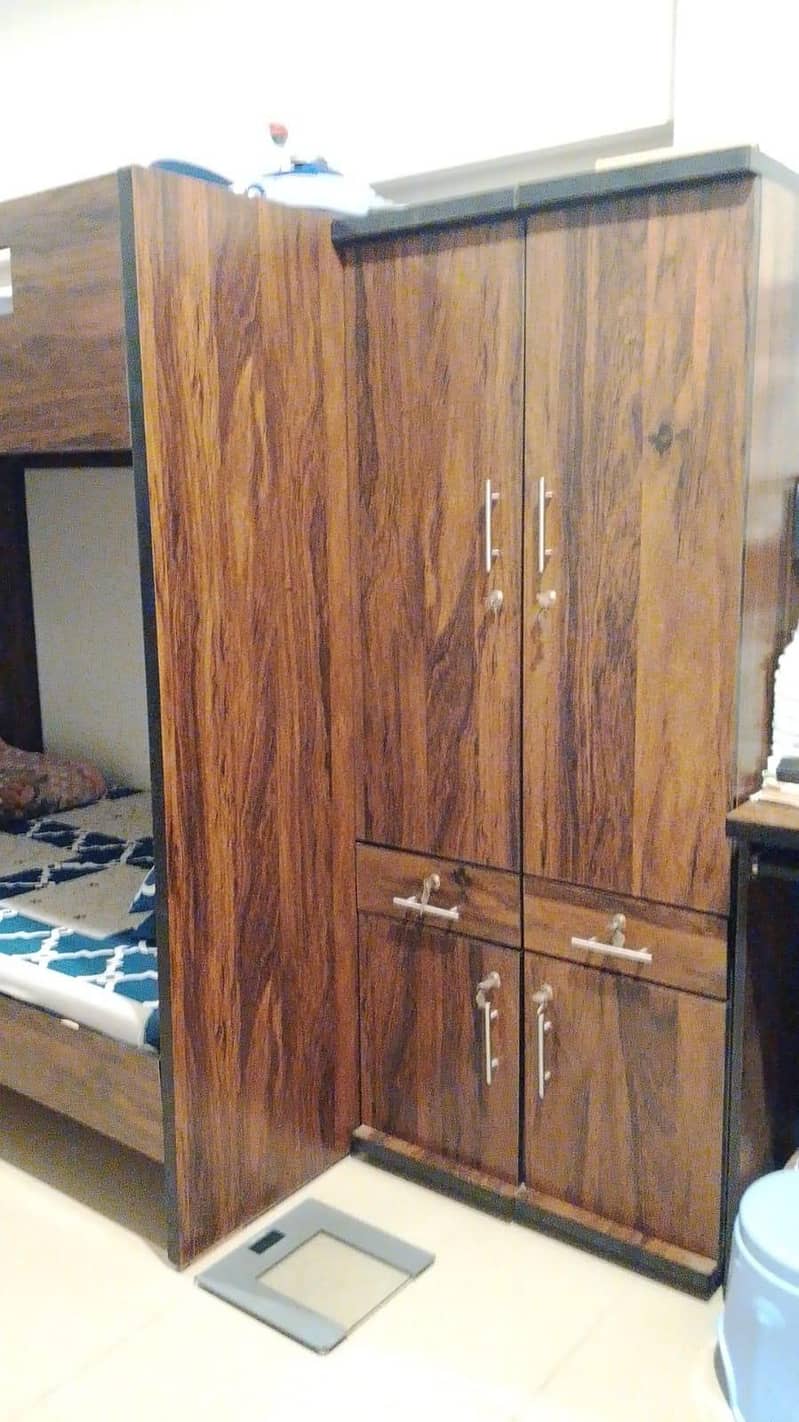 Bunk bed 0
