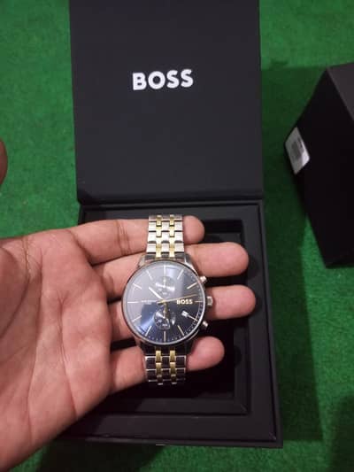 original Hugo boss Watch -with Box-Urgent sale