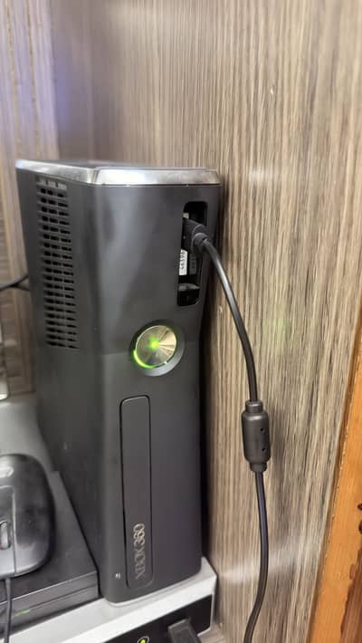 Xbox 360 slim